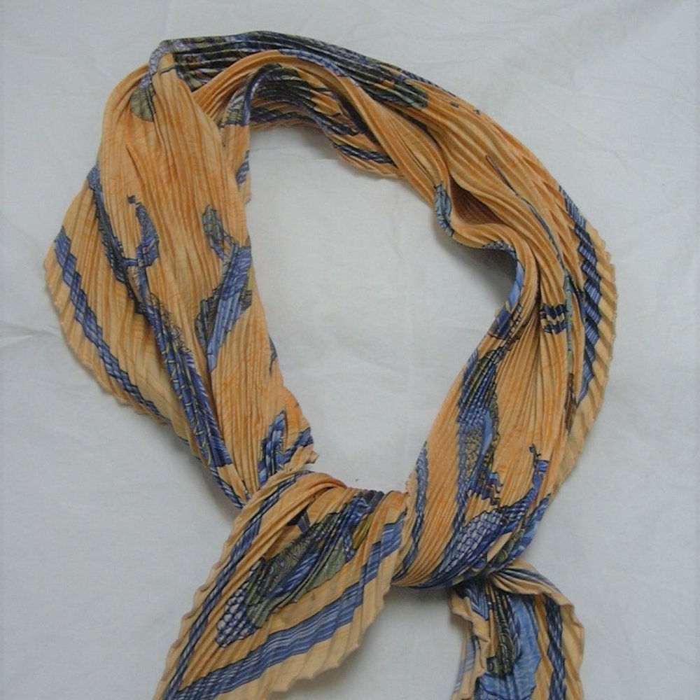 HERMES PLISSE SILK SCARF " LA MARE AUX CANARD "